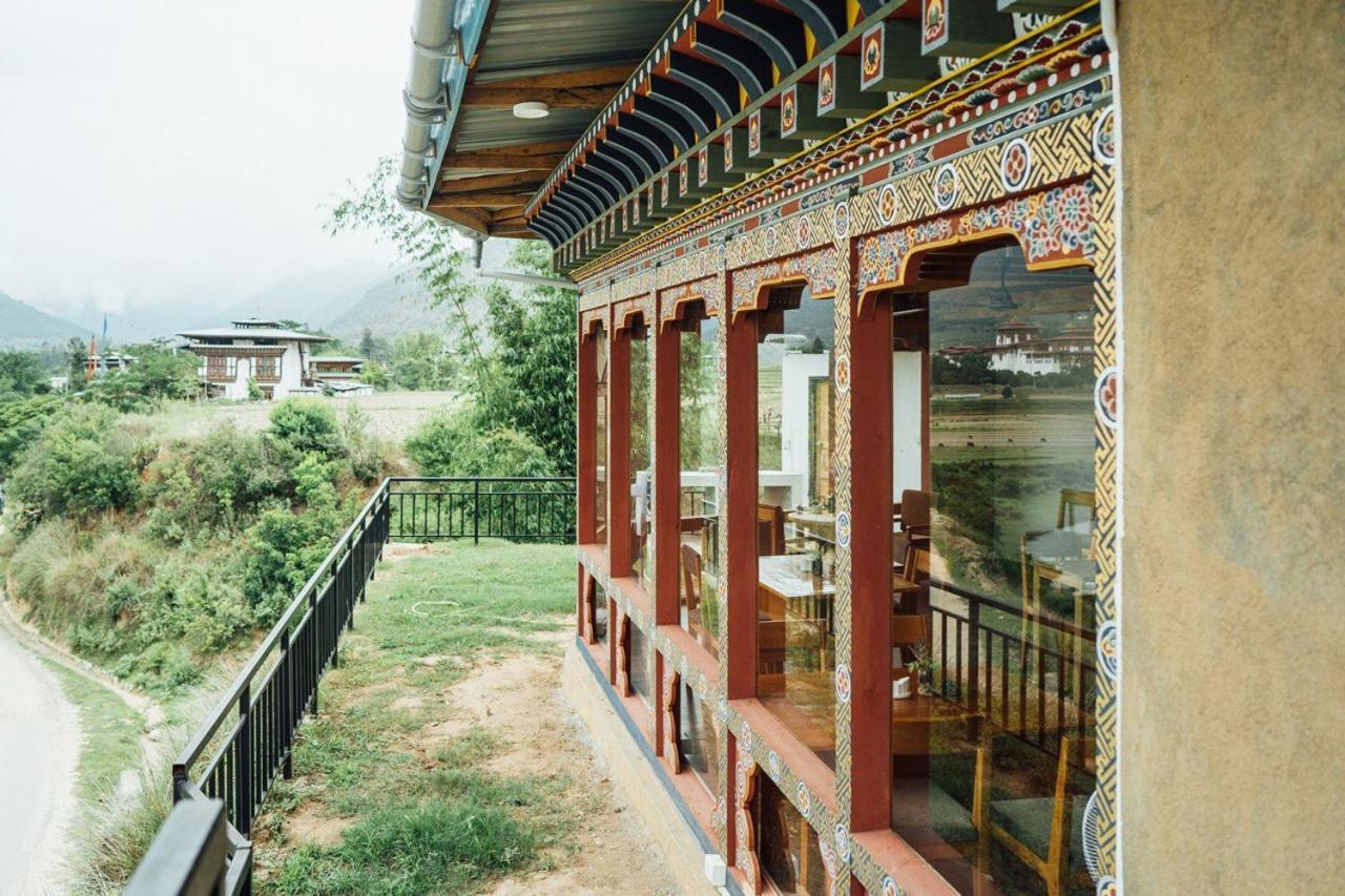 Spirit Village Lodge Punakha Exterior photo